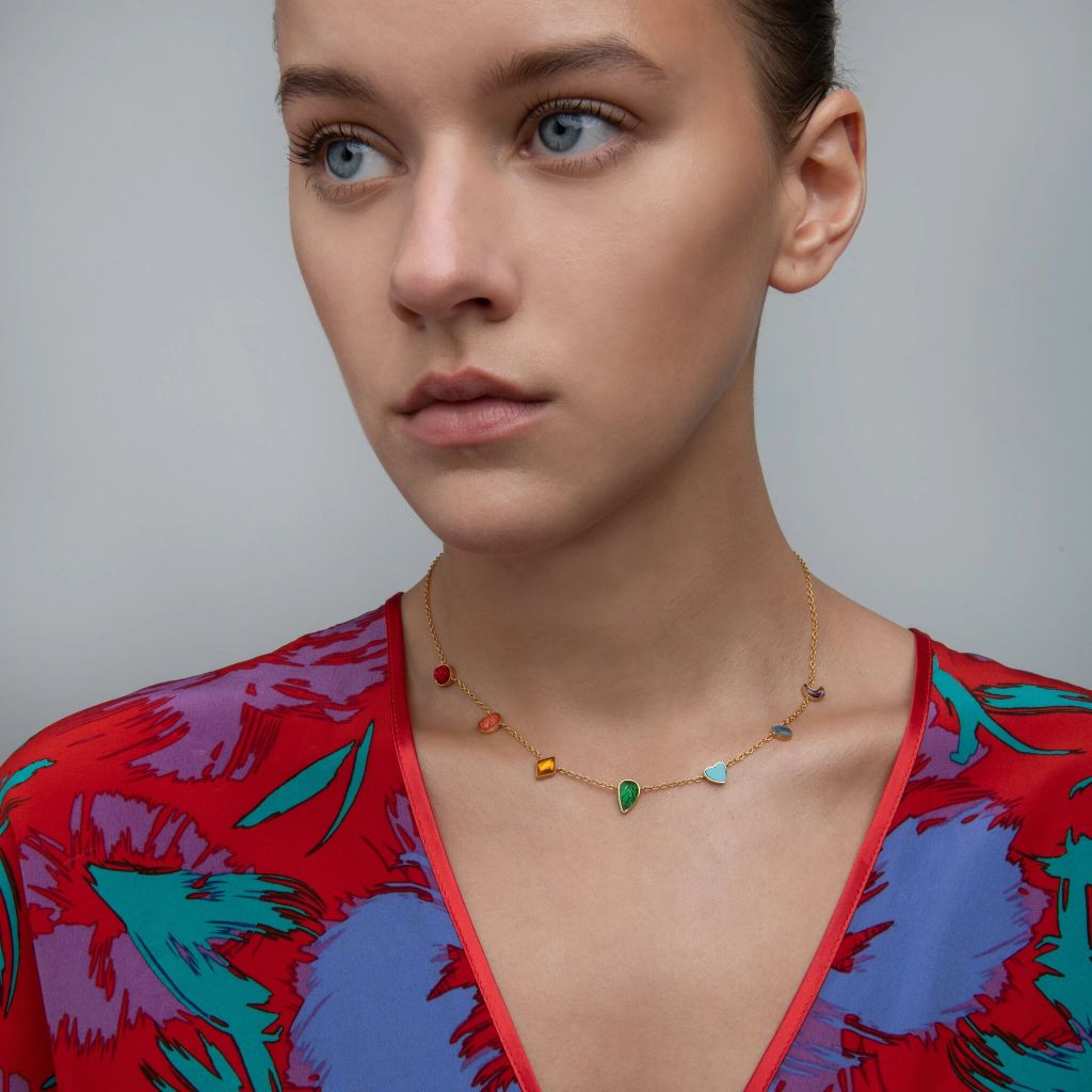 Collier Grainne Morton arc-en-ciel vermeil et charms