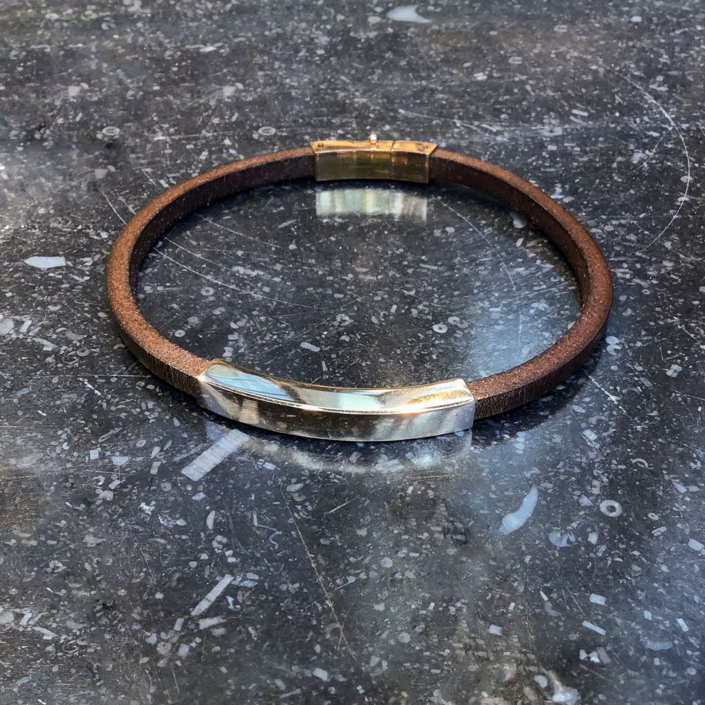 Bracelet en cuir brun carré or rose avec fermoir rifté