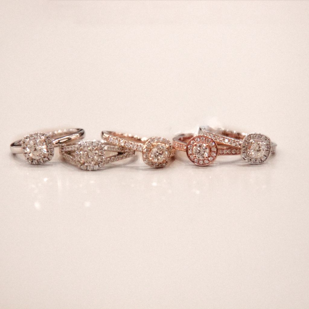 bague fiançaille or blanc rose jaune diamants liège