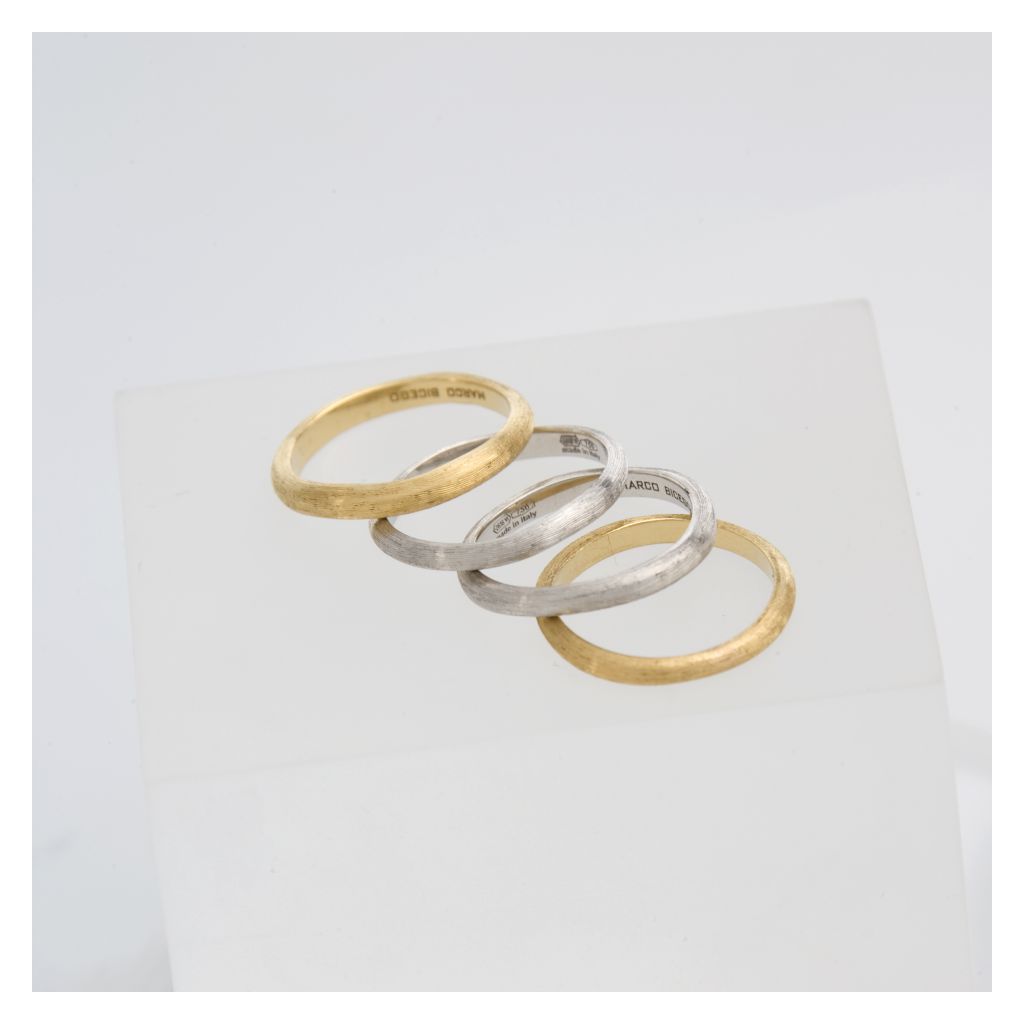 Alliances en or blanc ou or jaune guilloché, Marco Bicego